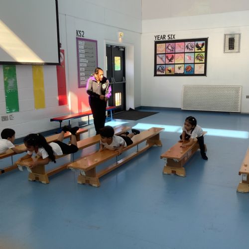 PE - Superworm moves - frog jumps, sliding worms and toad long jumps!